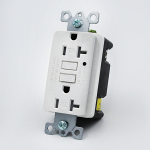 20 Amp Tamper Resistant GFCI with Auto-Monitoring Function1